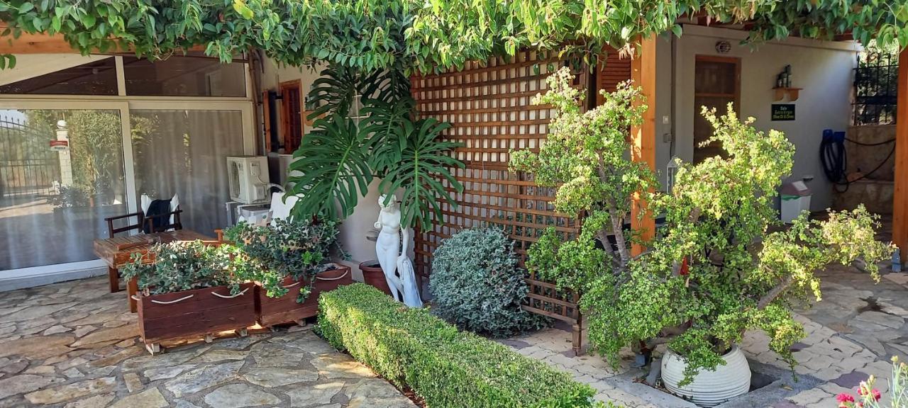 Olives House Villa Vromonerion Bagian luar foto