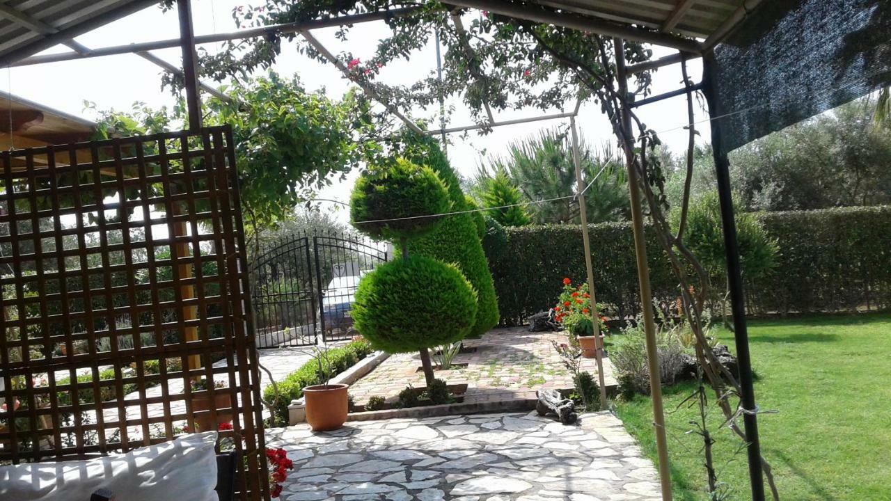 Olives House Villa Vromonerion Bagian luar foto